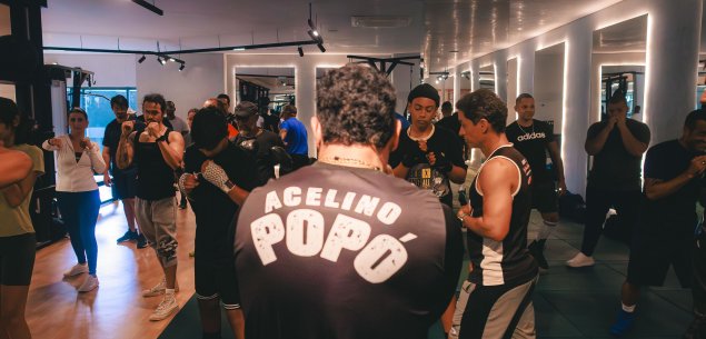 ART STUDIO inaugura novo equipamento de Boxe com aula especial de Popó